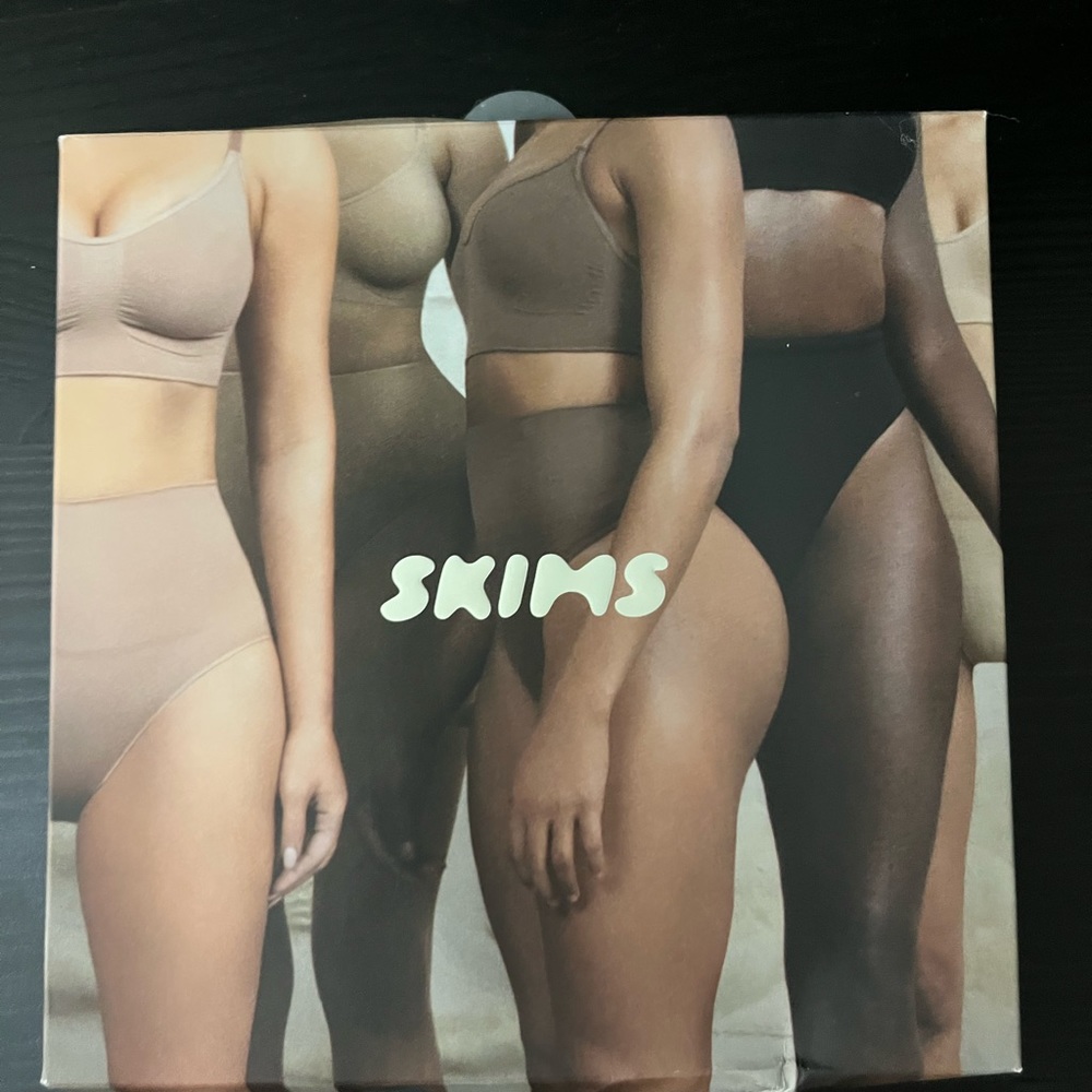 Skims Core Control Thong